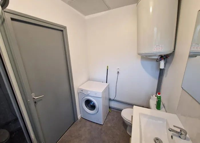 Standing Proche Zone Industrielle Apartment *